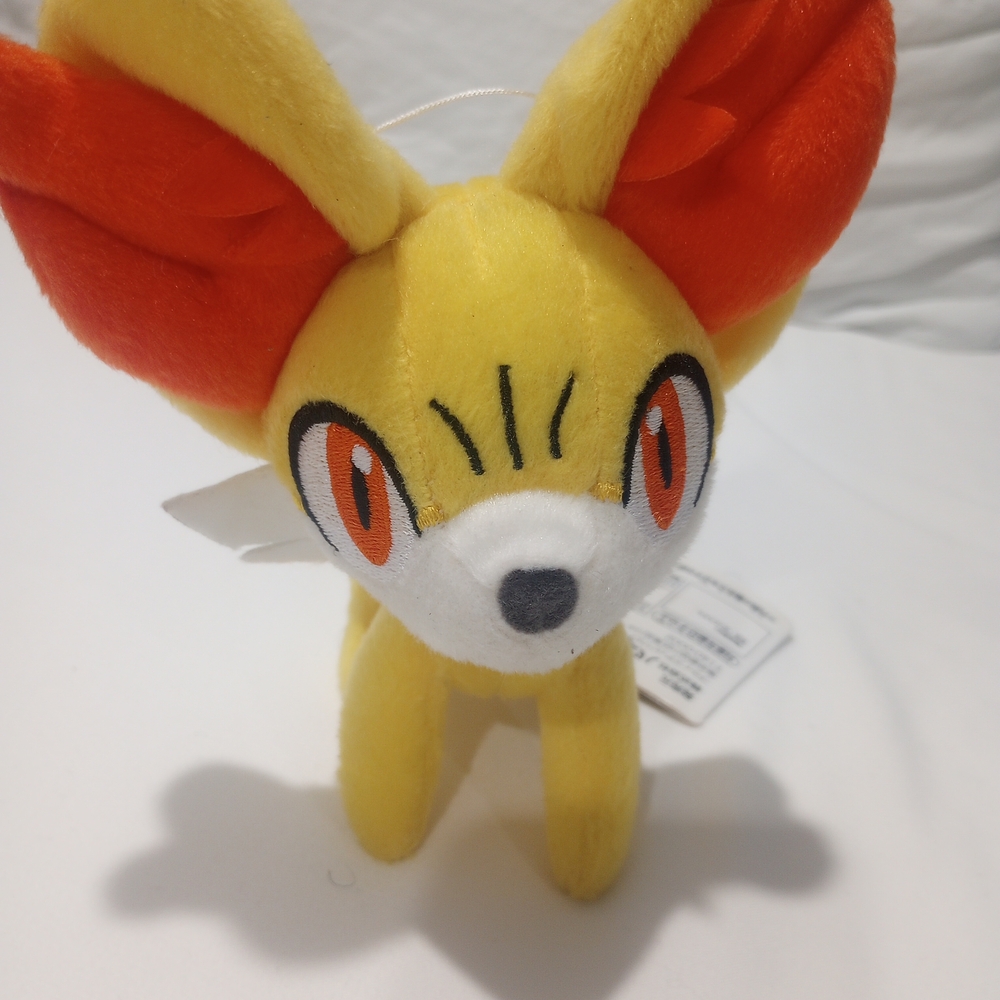 Fennekin Pokemon Banpresto 9"  Toy Doll Japan With TAG